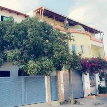 Apartamento T1 Mobilado Praia Bagian luar foto