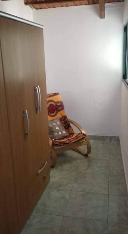 Apartamento T1 Mobilado Praia Bagian luar foto